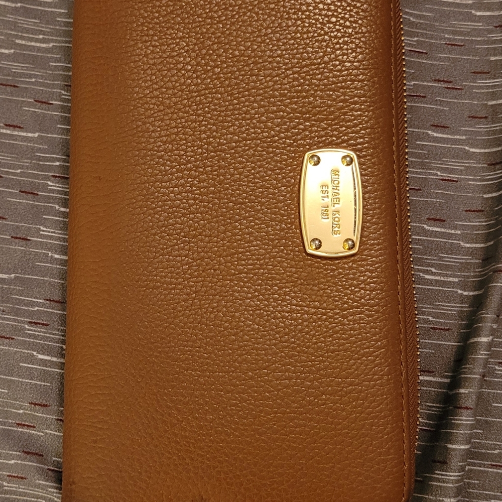 Michael Kors wallet